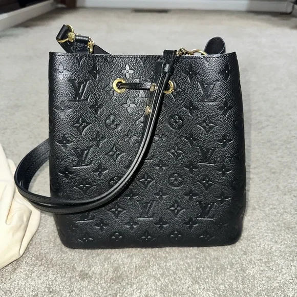 SOLD‼️‼️Louis Vuitton NeoNoe MM bucket bag - Picture 2 of 8